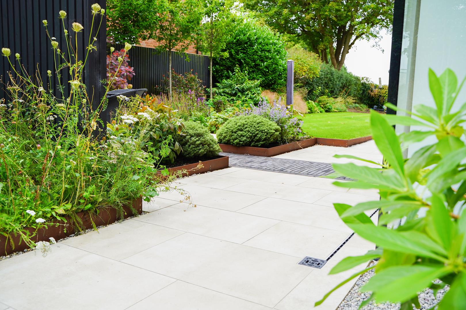 J&S Scapes - Garden Designers Bucks - Amersham - 03